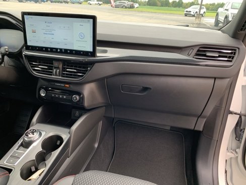 New 2025 Ford Escape ST-Line w/ Tech Pack #1 image 15