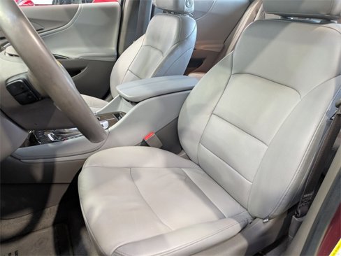 Used 2016 Chevrolet Malibu Premier w/ Driver Confidence Package II image 17