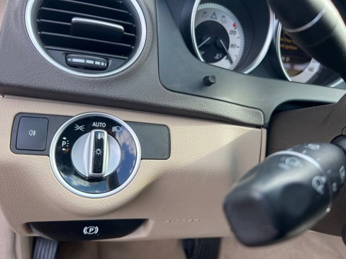 Used 2012 Mercedes-Benz C 300 4MATIC Sedan image 26