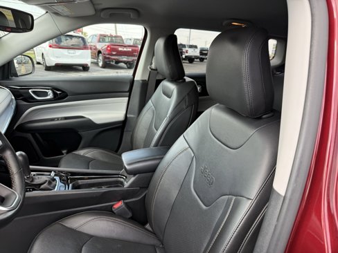 Used 2022 Jeep Compass Limited w/ Elite Group image 14