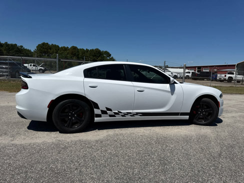 Used 2022 Dodge Charger SXT image 8