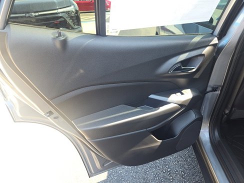 New 2025 Chevrolet Trax LT w/ Driver Confidence Package image 23