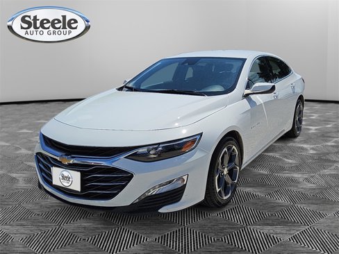 Used 2024 Chevrolet Malibu LT image 1
