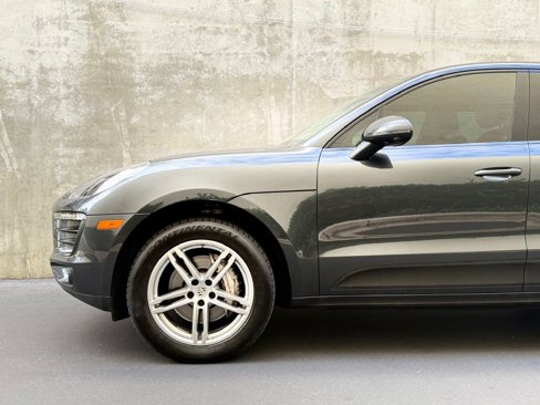 Used 2018 Porsche Macan S image 6