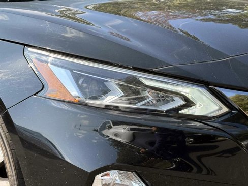 Certified 2020 Nissan Altima 2.5 SR w/ Premium Package image 4