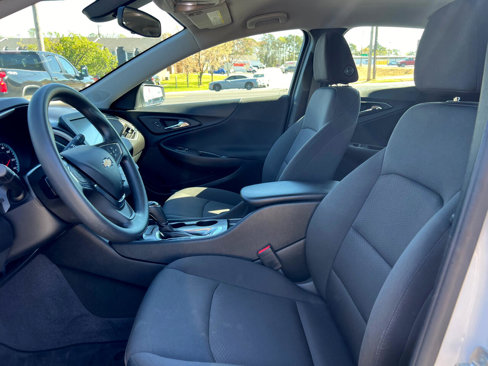 Used 2018 Chevrolet Malibu LS image 12