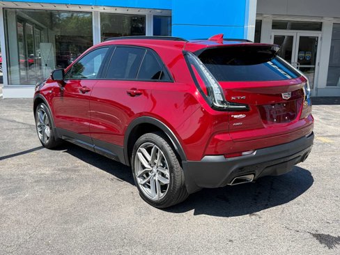 Used 2023 Cadillac XT4 Sport image 8