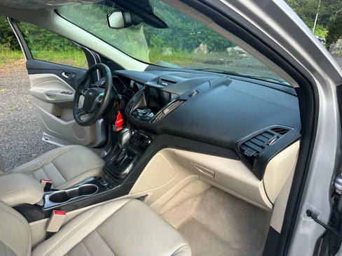 Used 2016 Ford Escape Titanium image 12