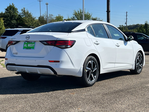 New 2025 Nissan Sentra SV image 7