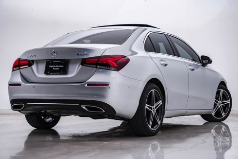 Used 2021 Mercedes-Benz A 220 4MATIC image 9