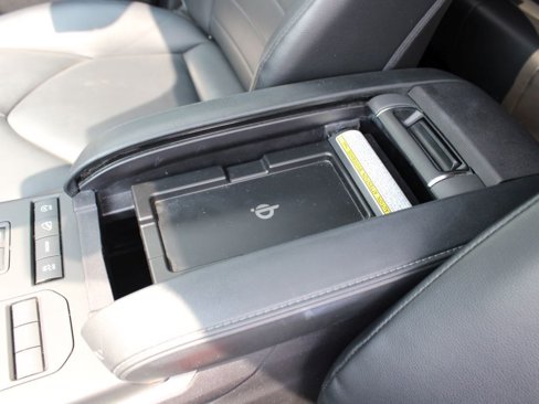 Used 2022 Toyota Highlander XLE image 23