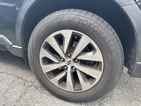 Used 2021 Subaru Outback Premium image 26