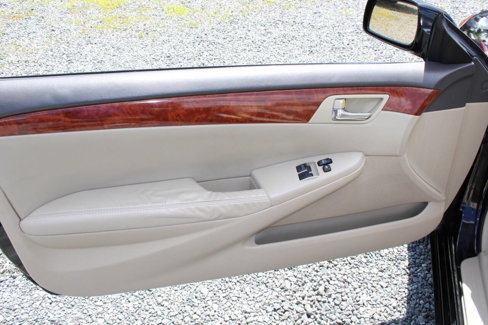 Used 2006 Toyota Solara SLE image 27