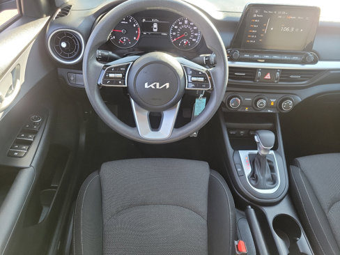 Used 2023 Kia Forte LXS image 11
