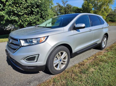 Used 2015 Ford Edge SEL w/ Equipment Group 201A image 2