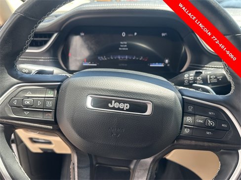 Used 2022 Jeep Grand Cherokee L Limited image 22