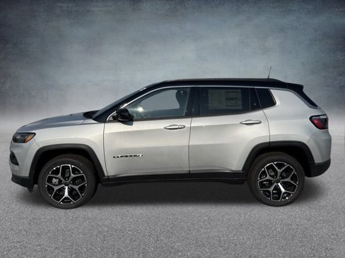 New 2025 Jeep Compass Limited image 3