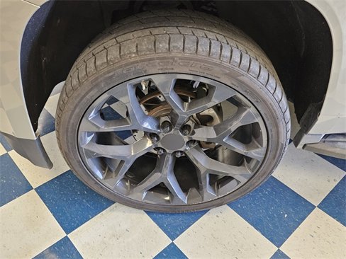 Used 2016 Chevrolet Tahoe LT image 19