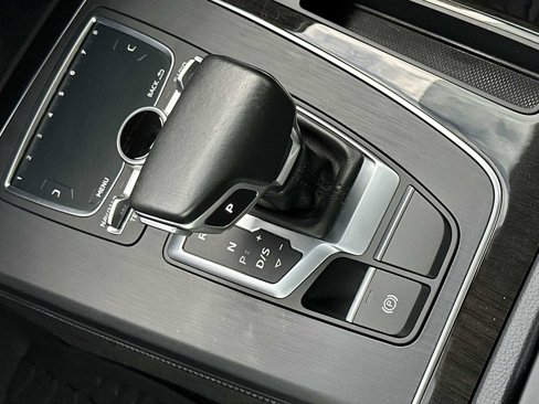 Used 2018 Audi Q5 Prestige w/ Prestige Package image 23