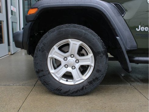 Used 2021 Jeep Wrangler Unlimited Sport image 9