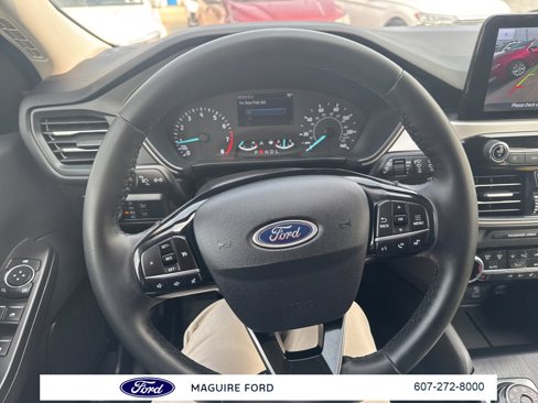 Used 2022 Ford Escape SEL image 15