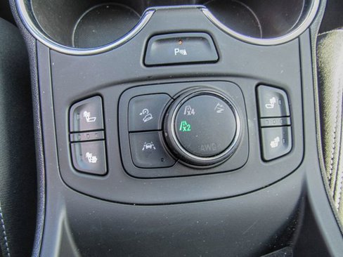 New 2024 GMC Terrain SLT w/ Tech Package image 20