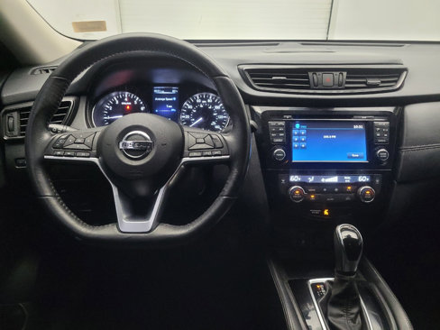 Used 2017 Nissan Rogue SL image 22