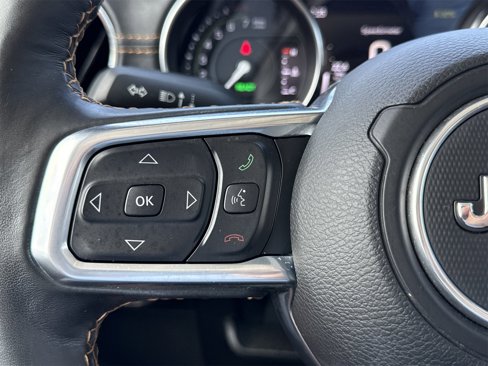 Used 2021 Jeep Wrangler Unlimited Sahara image 14