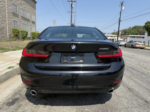 Used 2021 BMW 330i Sedan w/ Premium Package image 5