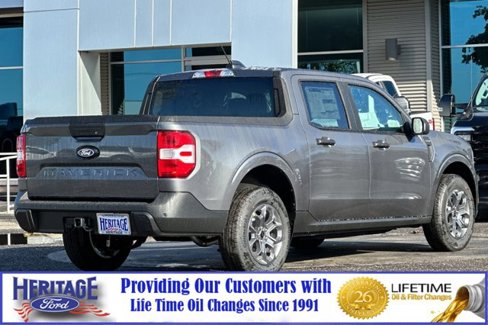 New 2025 Ford Maverick XLT image 4