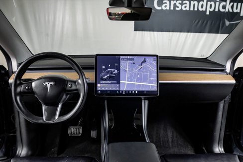 Used 2020 Tesla Model Y Long Range image 14