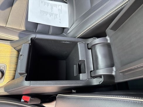Used 2019 GMC Acadia Denali w/ LPO, Floor Liner Package image 25
