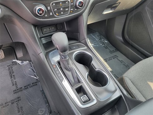 Used 2023 Chevrolet Equinox LT image 34
