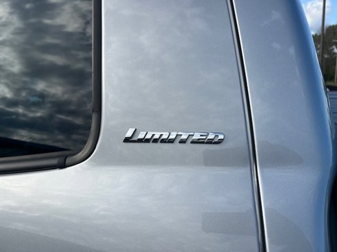 Used 2019 Toyota Tundra Limited image 6