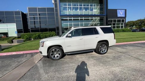 Used 2017 GMC Yukon SLT w/ Open Road Package image 2