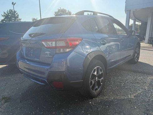 Used 2018 Subaru Crosstrek 2.0i Premium w/ Moonroof Package image 3