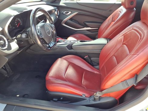 Used 2018 Chevrolet Camaro SS image 16
