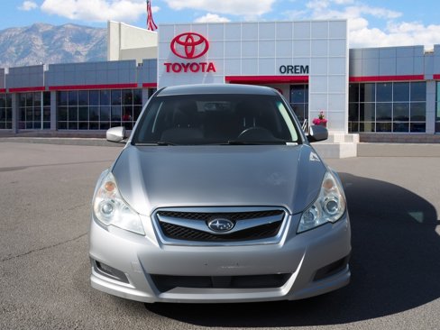 Used 2011 Subaru Legacy 2.5i Premium image 2