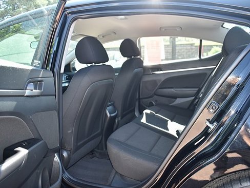 Used 2020 Hyundai Elantra SEL image 21