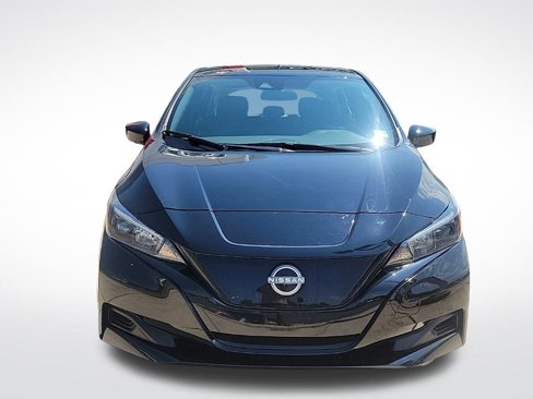 Certified 2023 Nissan Leaf S image 8