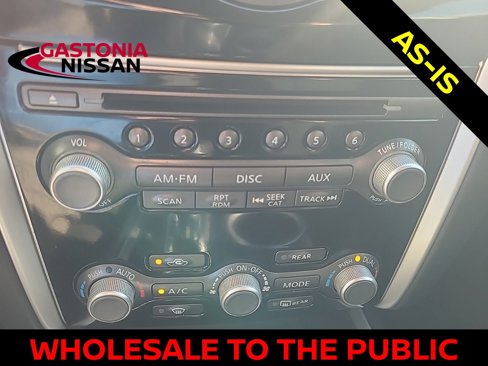 Used 2015 Nissan Pathfinder SV image 62