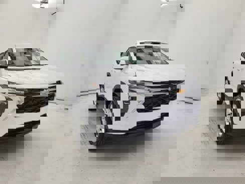 New 2025 Chevrolet Trax LS w/ LS Convenience Package image 8