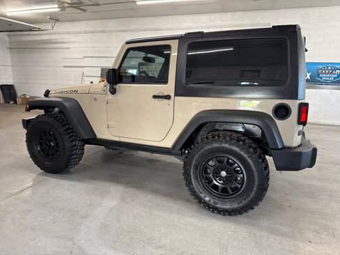 Used 2016 Jeep Wrangler Rubicon w/ Power Convenience Group image 2