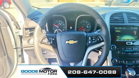 Used 2016 Chevrolet Malibu LT image 13