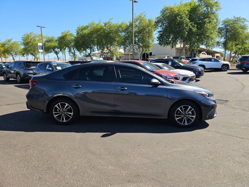 Used 2023 Kia Forte LXS image 4