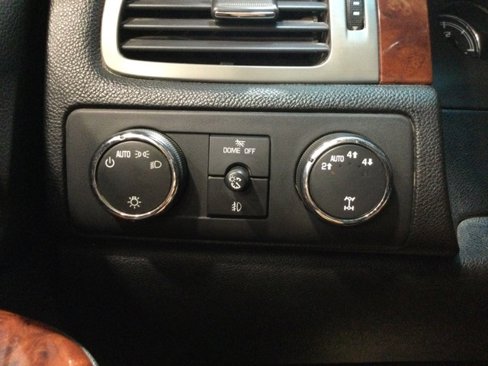 Used 2010 Chevrolet Silverado 1500 LTZ image 9