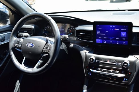 Used 2020 Ford Explorer Limited image 36