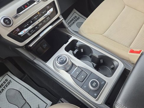 Used 2021 Ford Explorer 4WD image 26