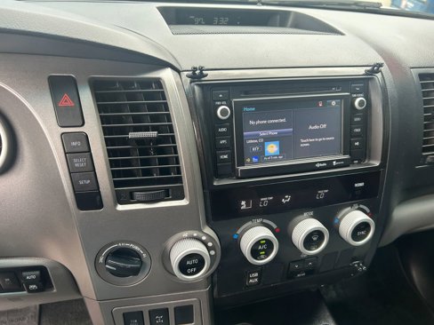 Used 2015 Toyota Sequoia SR5 image 22