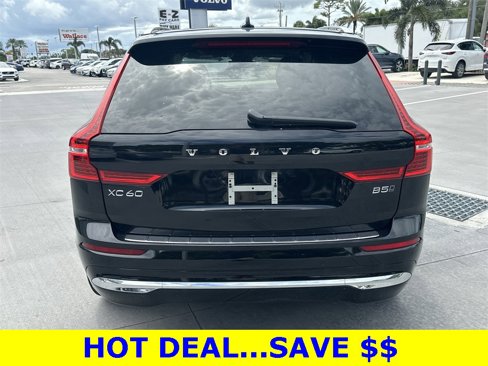 Used 2023 Volvo XC60 B5 Ultimate image 7